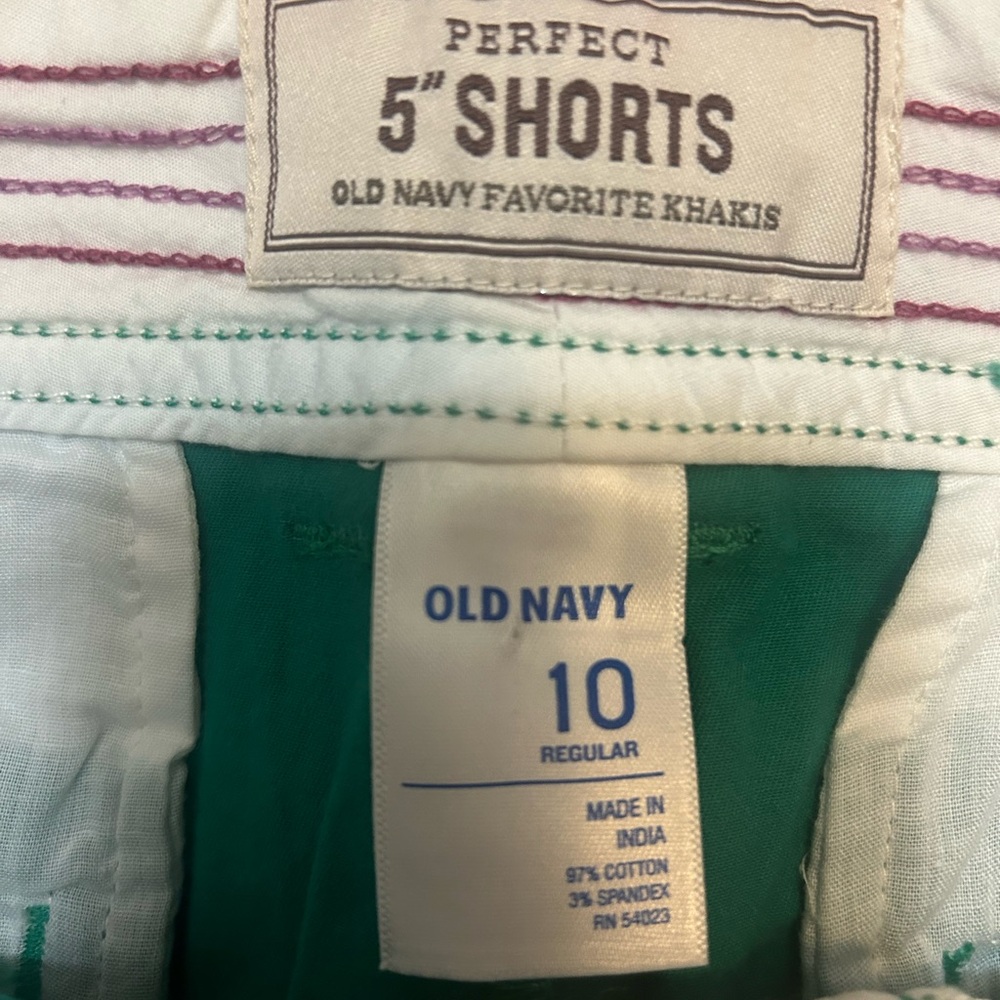 Old Navy Perfect 5” Shorts Bundle Women Sz 10 - Picture 5 of 8